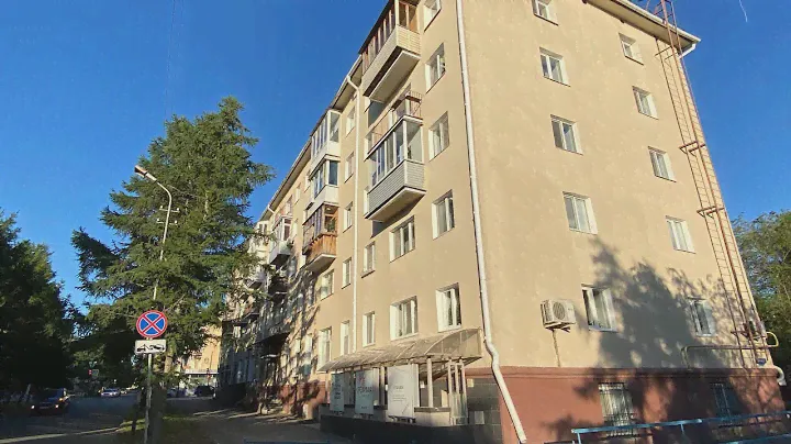 Трёхкомнатная квартира / Омск / Ленина 28