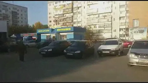 Г. Томск, пос. Светлый 28_у входа