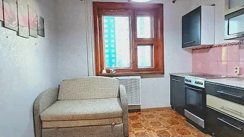 Продам 1 ком квартиру по адресу : Нижневартовск, ул. Ленина 25 Б