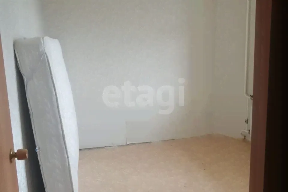 Продам трехкомнатную квартиру 65.2 м² этаж 10/10 город Бердск улица Красный Сокол 19 городской округ Бердск-4