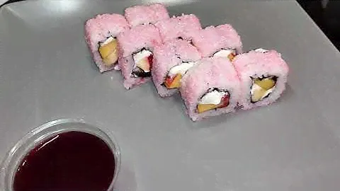 ролл сакура