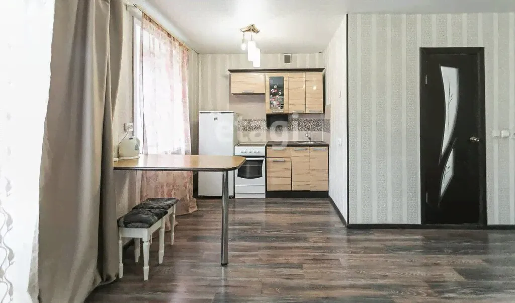 Сдаю студию 31.0 м² этаж 5/5 город Бердск улица Комсомольская 5а-0
