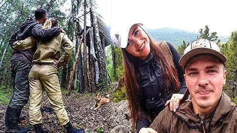 УВЕЛИ КРАСАВИЦ В ЛЕС ПОКАЗАТЬ СВОИ ДОМА | ДОМ НА ДЕРЕВЕ | КАМЕННЫЙ ДОМ