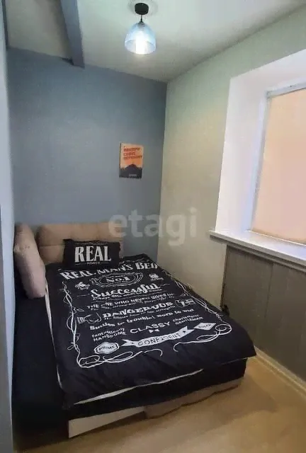 Продам трехкомнатную квартиру 86.0 м² этаж 4/4 город Бердск улица Комсомольская 4б городской округ Бердск-4