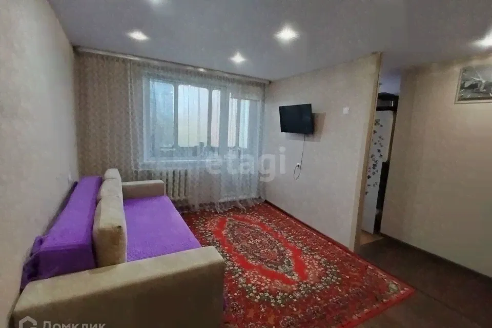 Продам двухкомнатную квартиру 43.3 м² этаж 4/5 город Бердск городской округ Бердск, Микрорайон, 36-4