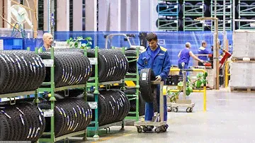 The warehouse of the tire manufacturing plant. Склад завода по производству шин Nokian