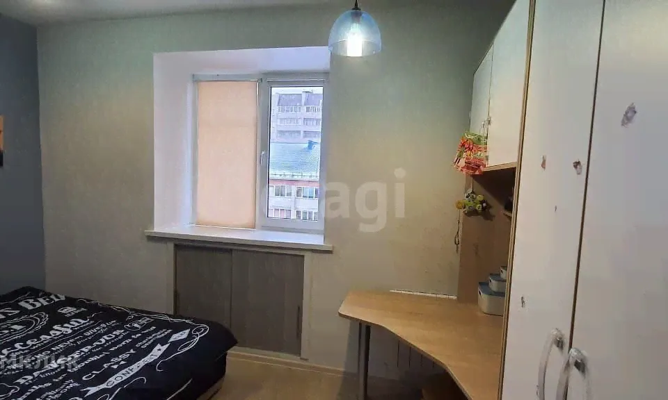 Продам трехкомнатную квартиру 86.0 м² этаж 4/4 город Бердск улица Комсомольская 4б городской округ Бердск-3