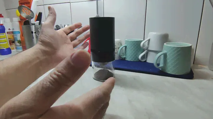 работа кофемолки от бренд Xiaomi Mijia