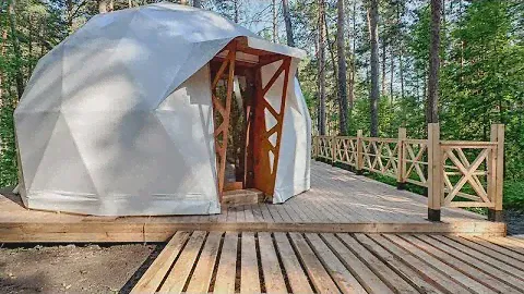 Интересные места в Новосибирске |ПАРК-ОТЕЛЬ «ХВОЯ»| 2022 г.