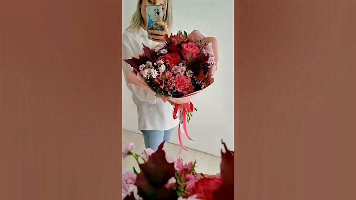 Купить цветы в Бердск с доставкой курьером до дома, заказать цветы на сайте Гран При  Бердск