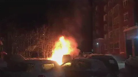 Сгорел автомобиль в Северном в Бердске