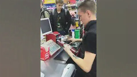 Продавец магнит.Краснодар.
