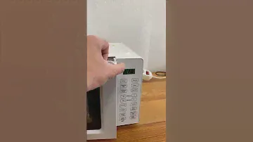 Новая микроволновка BBk за 4900₽. Техника с уценкой в тг: @tvoybitoy